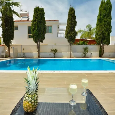Villa Crystal Sea